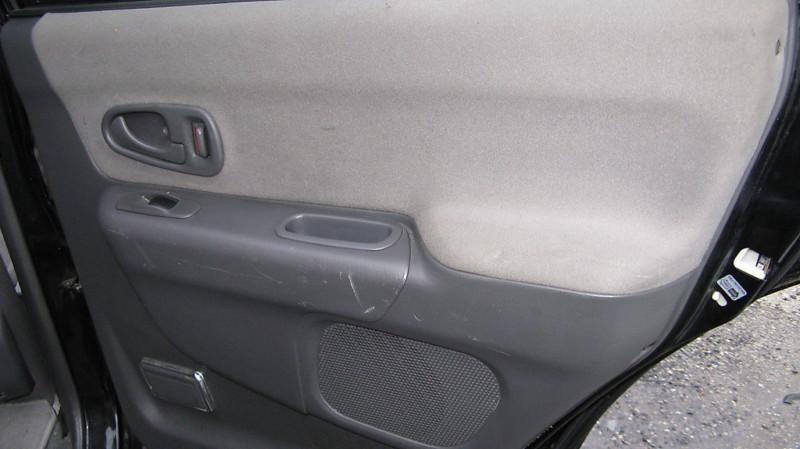 00 01 02 03 04 montero sport right passenger rh rear door trim panel