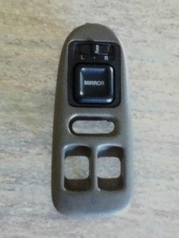 1994-2001 acura integra 2-door power window switch cover (with mirror adjustment