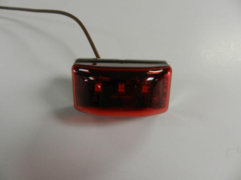 (1) 3 led light red 1-1/8 x 2-1/8 stud mount clearance marker trailer mcl-95