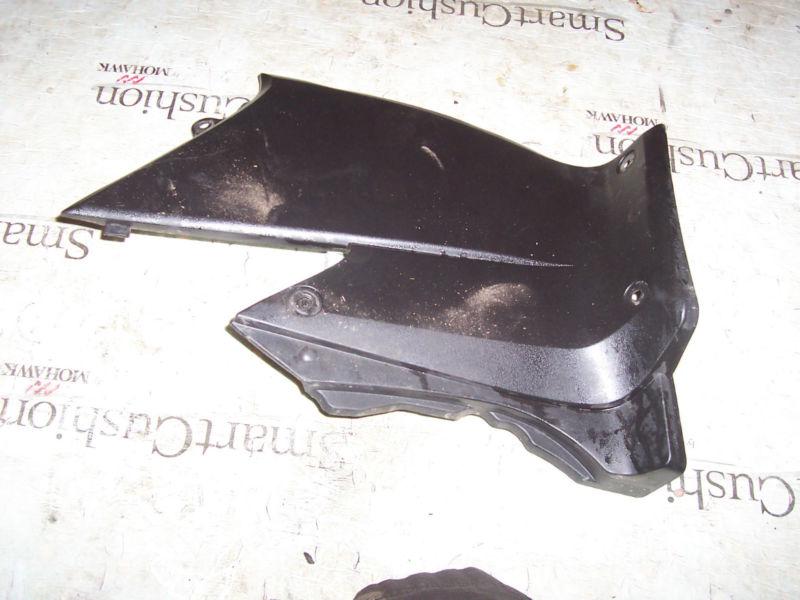 2005 suzuki king quad 700 right side cover panel