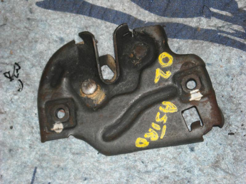 02 chevrolet astro primary hood release latch assembly