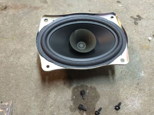 2013 2014 altima sedan right rear back package tray speaker oem