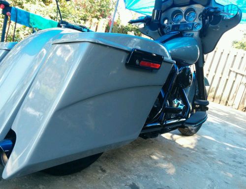 Harley davidson 5&#034; extended stretched saddlebags with lids and fender