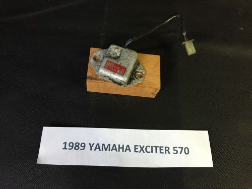 1987-1993 yamaha exciter ii 2 570 ex570es 12v voltage regulator 82m-a0 sh588