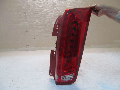 Cadillac srx tail light used oem passenger side rh 10 11 12 13 14