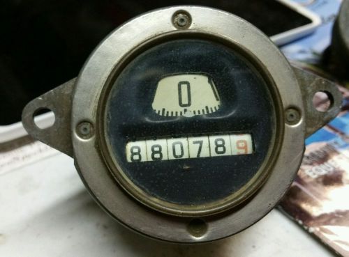 Model a ford north east round speedometer untested