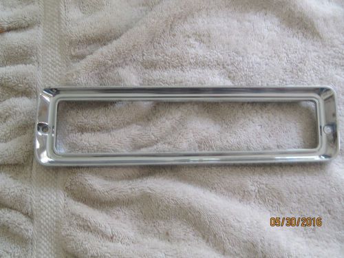 Nos 1976-77-78 cadillac left hand parking lamp bezel-part number 5966543