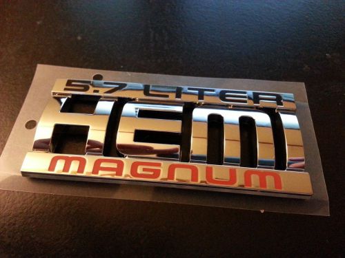 New oem 1998-03 dodge durango &#034;5.7 liter hemi magnum&#034; emblem nameplate badge