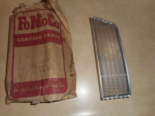 Nos 1958 ford fairlane ranchero skyliner parking light lens left-hand