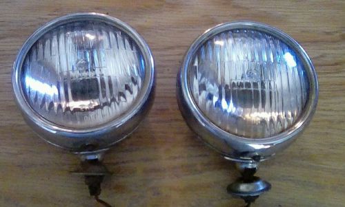 Vintage pair of fog lights pm 404