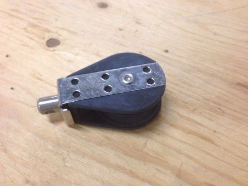 Small harken swivel block