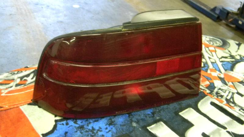 1990 mazda mx-6 right tail light assy