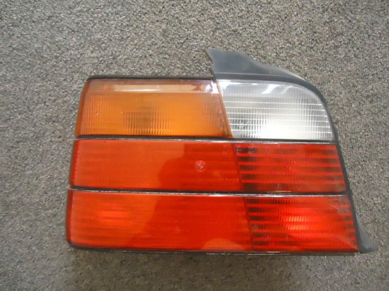 1992-1999 bmw e36 sedan m3 318i 323i 325i 328i left tail light tailight oem