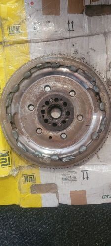 Luk dual mass flywheel fits nissan 350z z33 3.5 02 to 07 vq35de *bit rusty!*