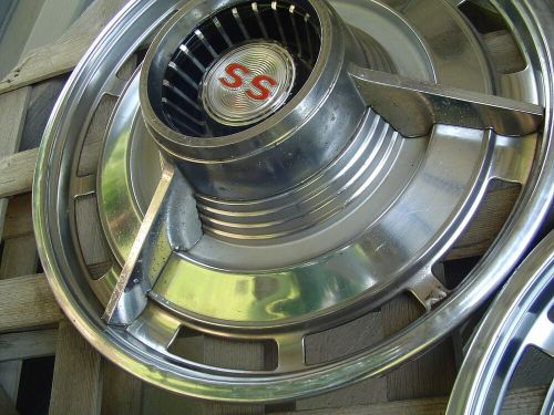 2 vintage classic 1963 1964 chevrolet chevy ss belair impala hubcaps wheel cover