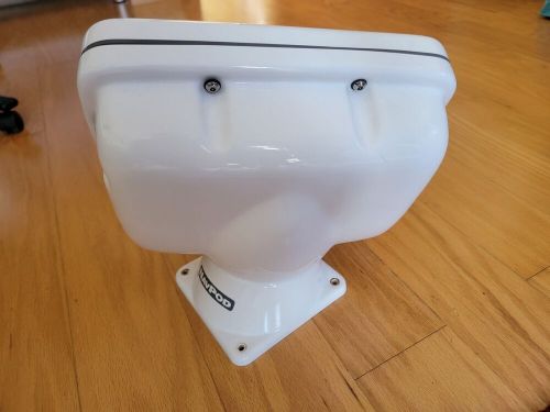 Navpod  mount for marine display raymarine or others