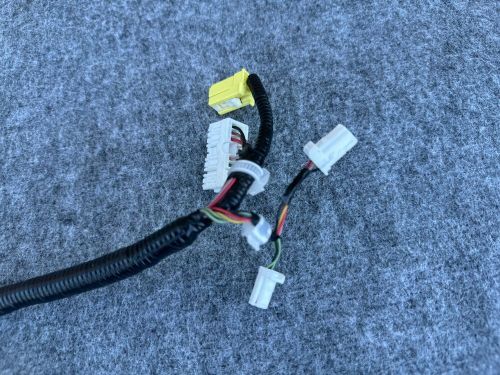 Infiniti q50 2014-2024 oem front right passenger seat floor wiring harness cut