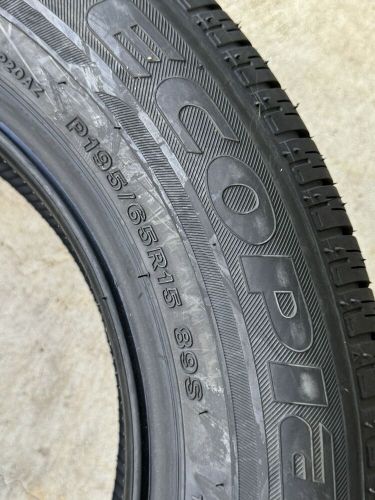 Bridgestone ep20az p195/65r15