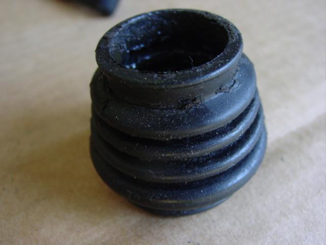 Suzuki samurai drive shaft boot