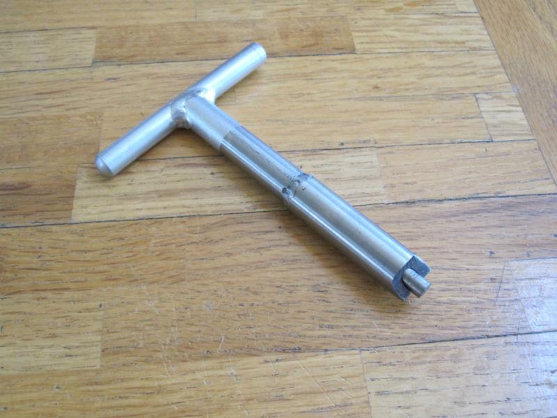 Aermacchi/harley sprint,bsa,triumph,norton semi-universal clutch nut tool