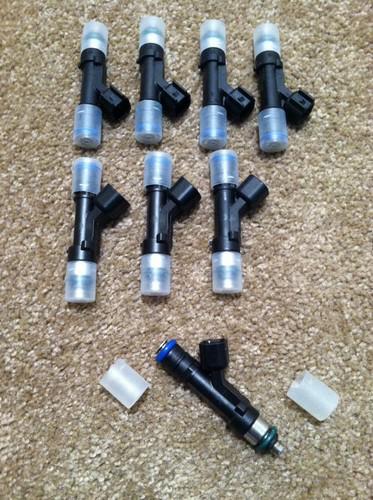 2013 mustang 5.0 take off injectors set 8k mile set of 8 32lb flow