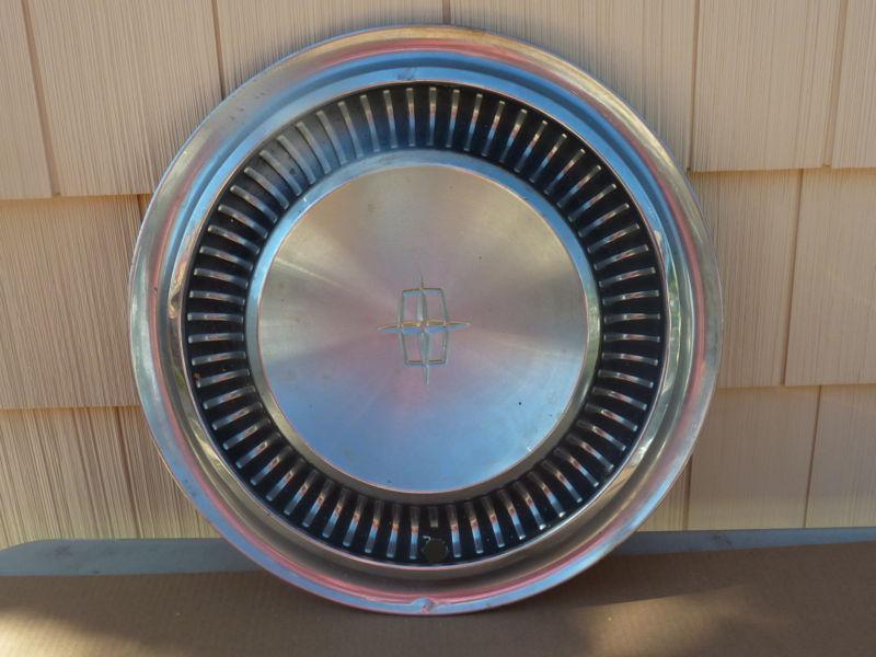 Hub cap for 1964 lincoln continental