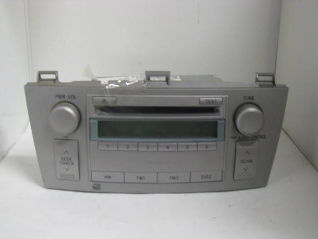 Radio solara 04 05 06 w/cd 38247