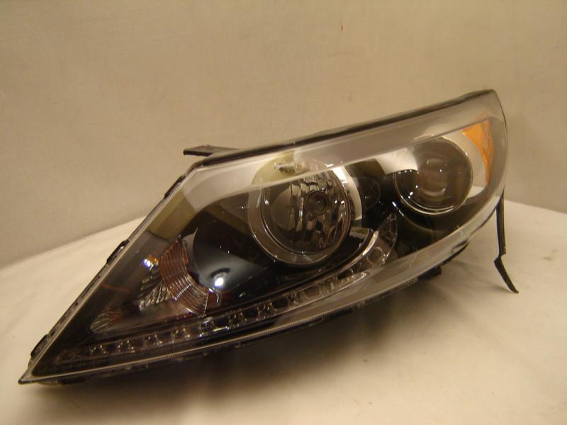 Kia sportage left halogen headlight with leds 11 12 oem