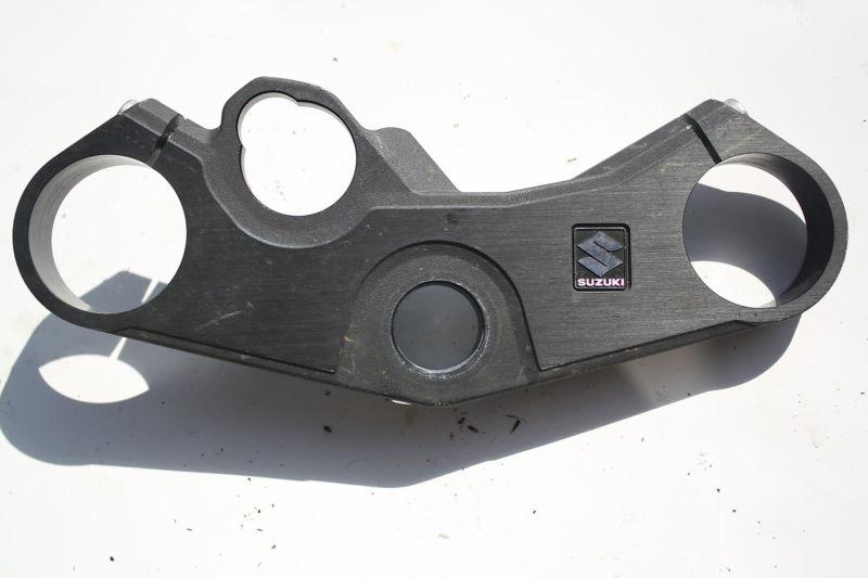 06-07 suzuki gsxr600 750 top triple tree clamp 2006 2007 