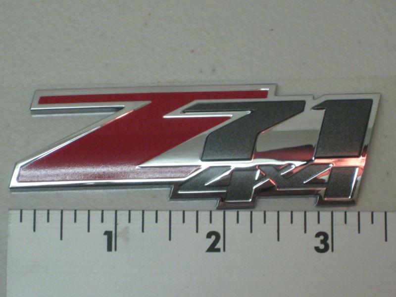 Chevrolet tahoe avalanche suburban 00 - 04 z71 4x4 body side emblem nameplate