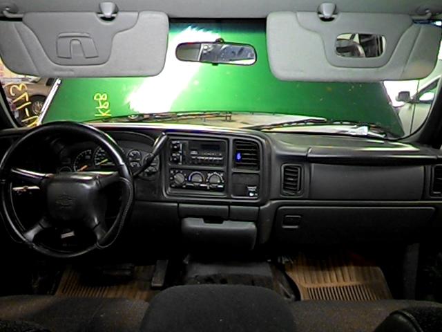 2000 chevy silverado 1500 pickup speedomter and radio trim dash bezel 2591385