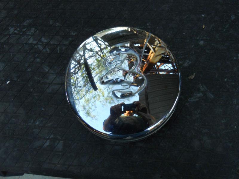 Dodge ram 3500 rear hub cap