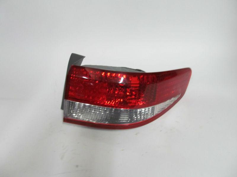 03 04 honda accord oem right tail light nice!