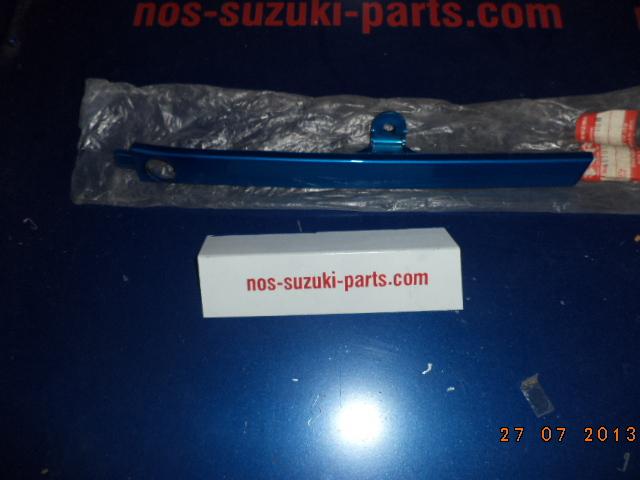 Zr50 1992  plate, seat lower rh    new nos-suzuki-parts.com