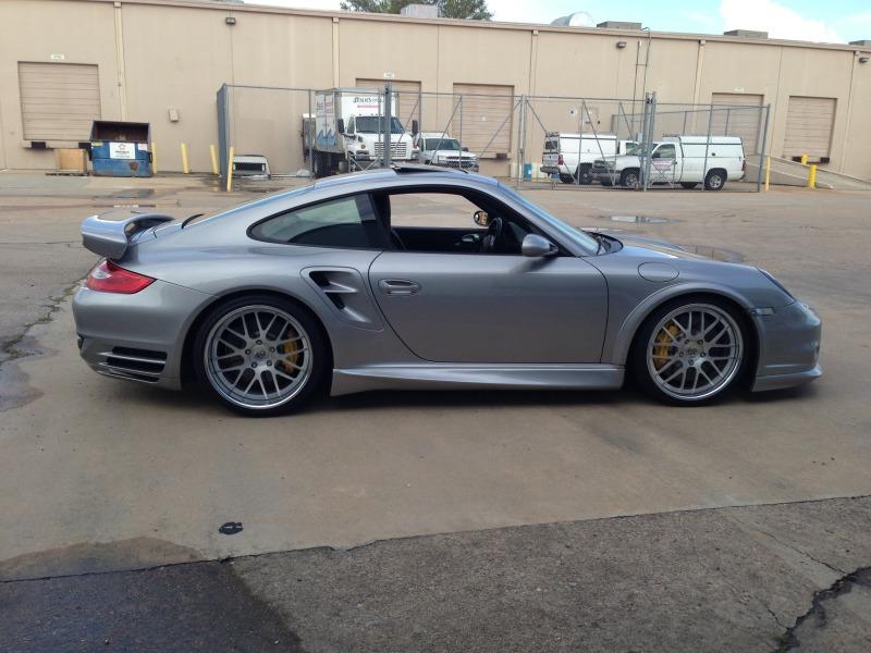 Porsche 997 turbo fender flares (gt2/3 rs style)