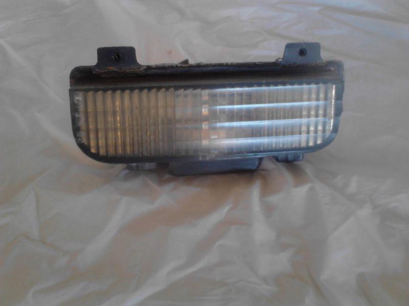 84-90 corvette c4 reverse light assembly right side driver