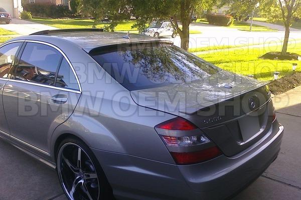 Painted benz s-class w221 lo style rear trunk spoiler ! 2007-2012 !