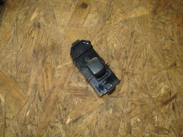 01-05 lexus is300 is power window switch assy