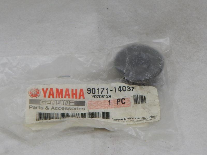 Yamaha 90171-14037 nut *new