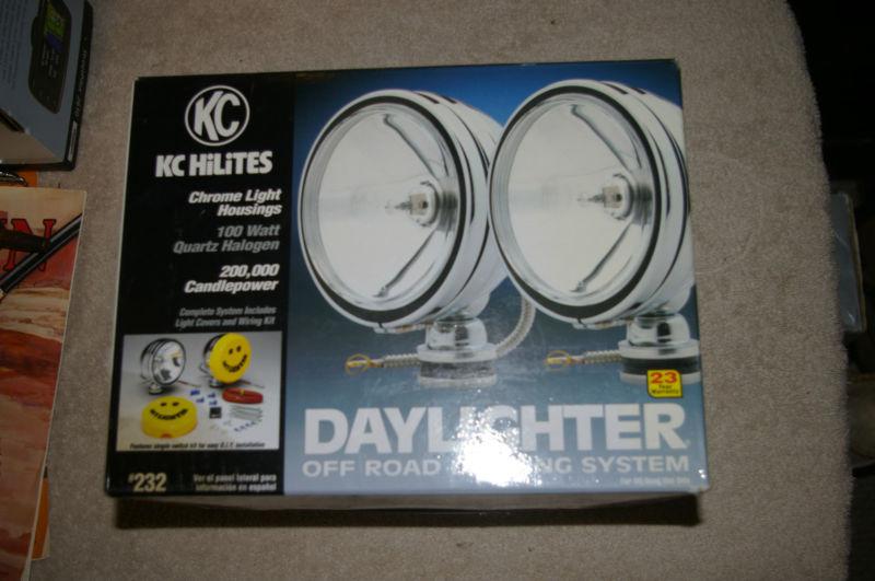 Kc hilites daylighter #232 100w 200,000 candle power off road lights