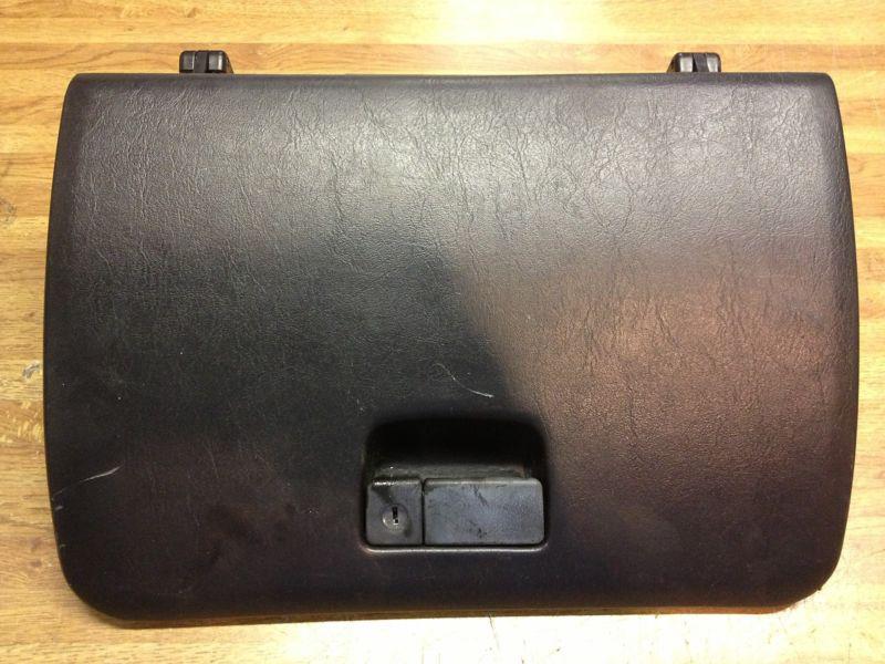 Glove box subaru legacy outback 1995 1996 1997 1998 1999