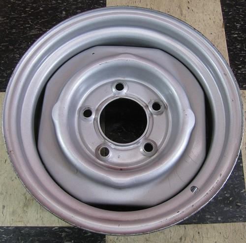 (1) dodge caravan 1995 15" x 6.5jj steel wheel bp: 5 x 139.7mm one piece