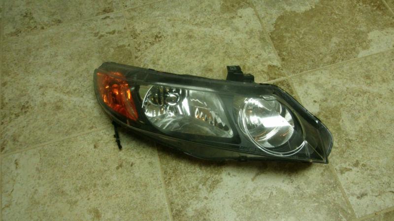 Honda civic oem rt right headlight used 2006-08