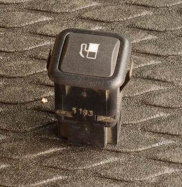 Oem gas fuel tank door release switch for vw jetta golf passat 98-01 3b0959833a