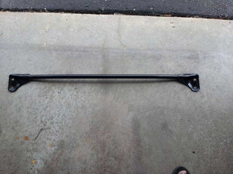 99 honda integra si-r g front strut tower brace