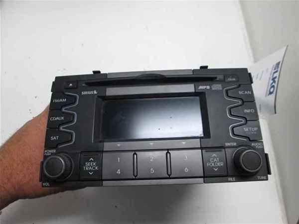 10 11 kia soul cd mp3 player sat radio oem