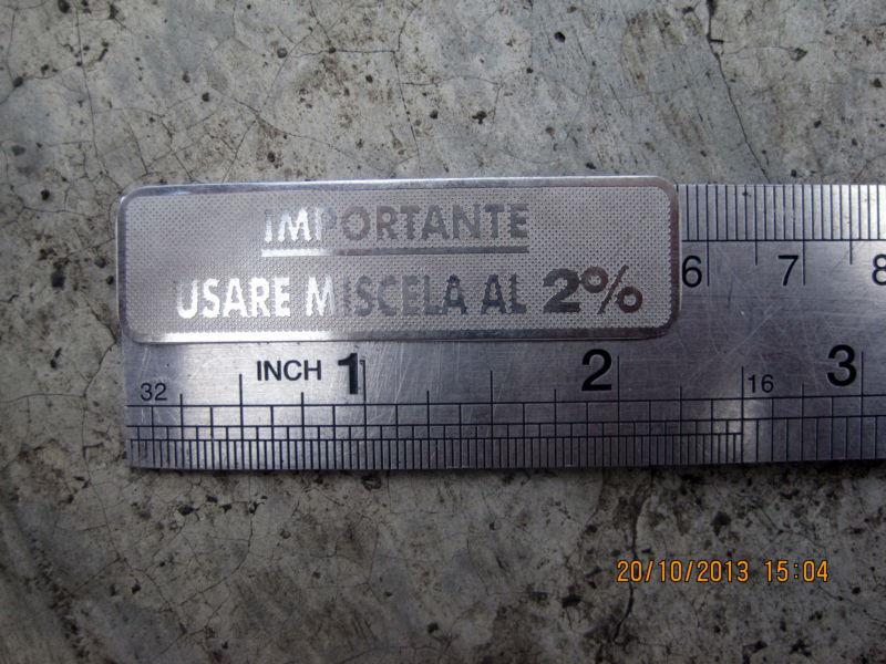 Vespa petrol cap plate 2% importante vba vnb vbb 125 150  all state italy ss90