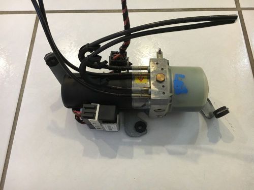 03-10 vw beetle cabrio convertible top hydraulic pump 1y0 871 789 b