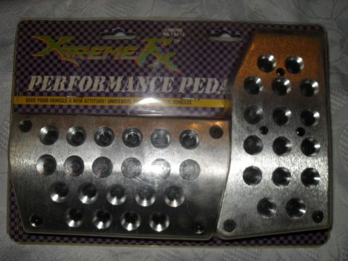 Silver and hole xtreme fx pedal kit,  automatic trans.  2 piece set  nip #19412