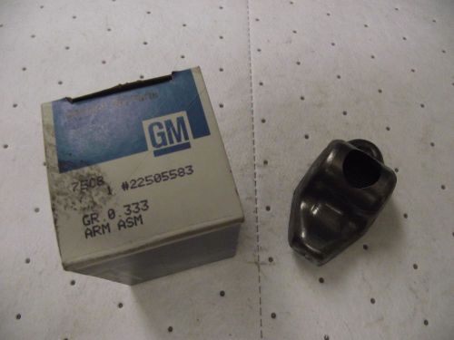 Nos oem gm rocker arm part# 22505583